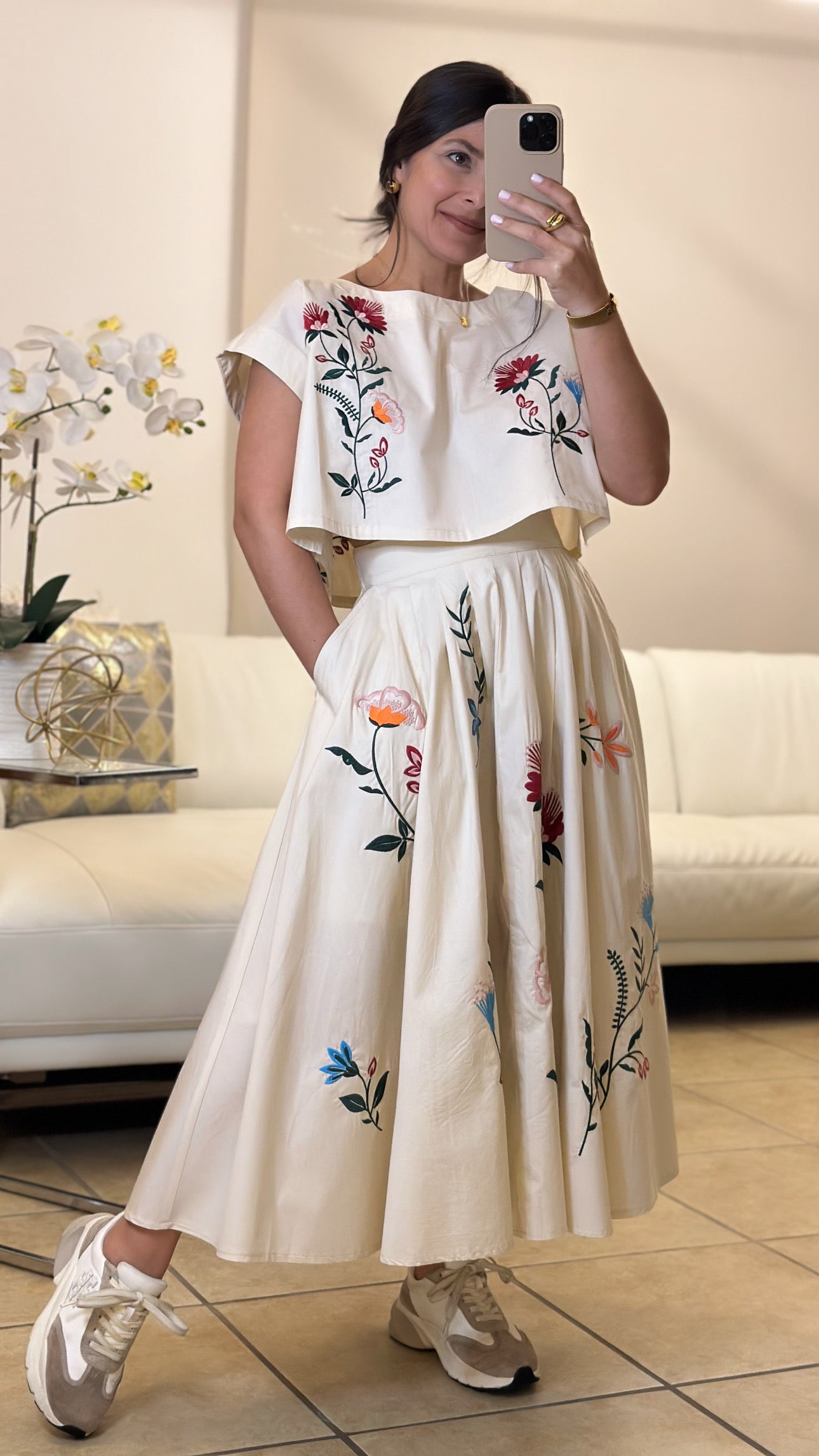 AMELIA SET BACK IN STOCK