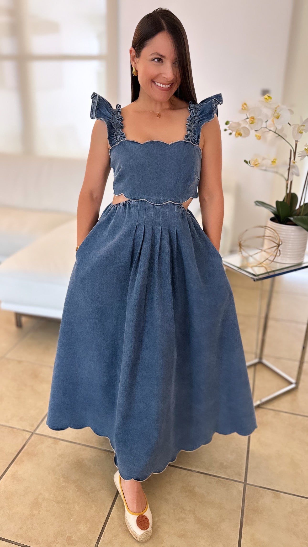 LAILA DENIM DRESS