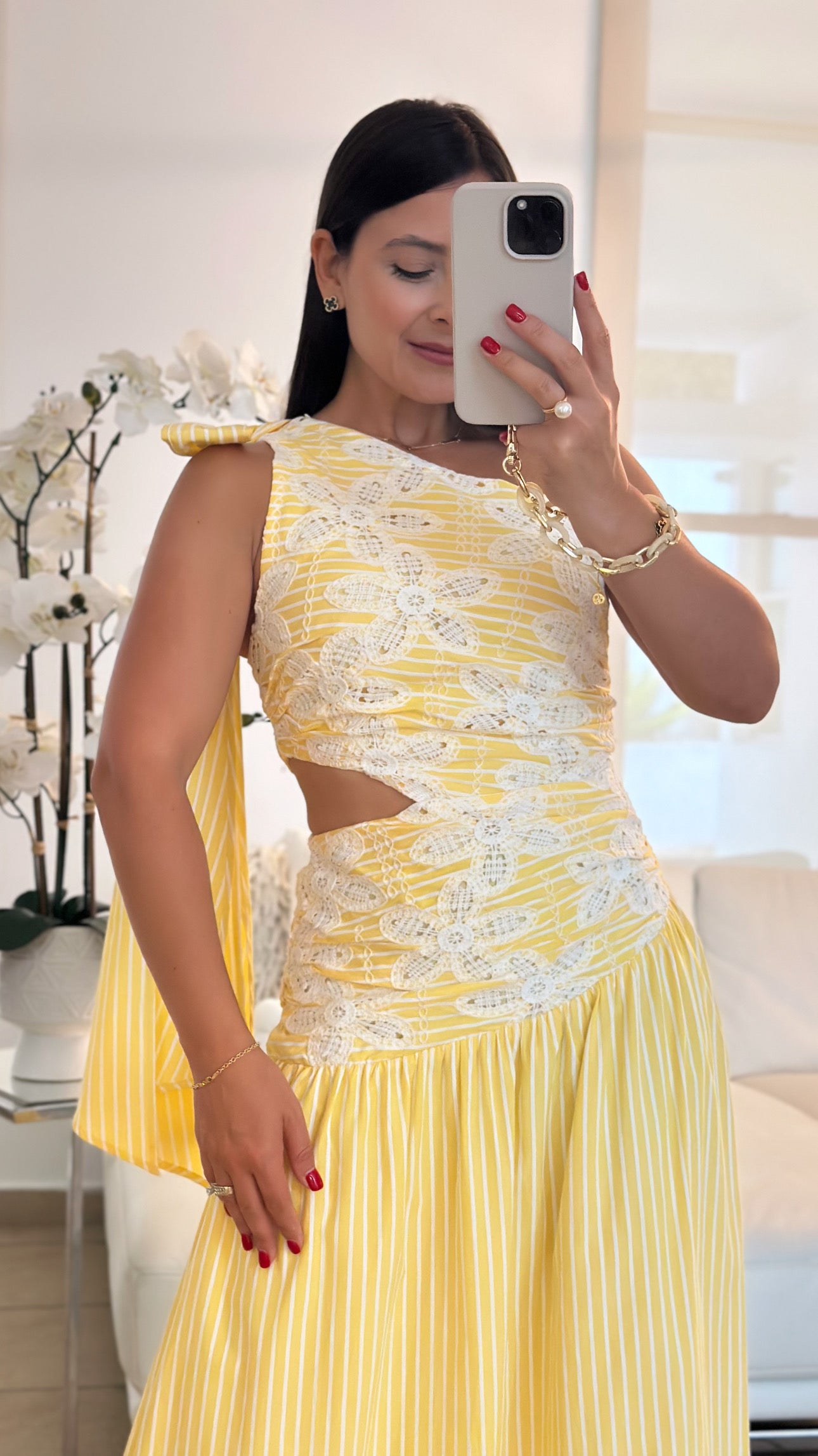 GOLDEN PETALS DRESS