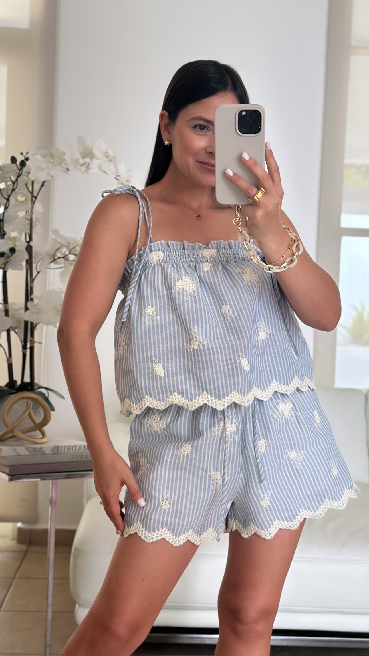 BELLA LINEN SET