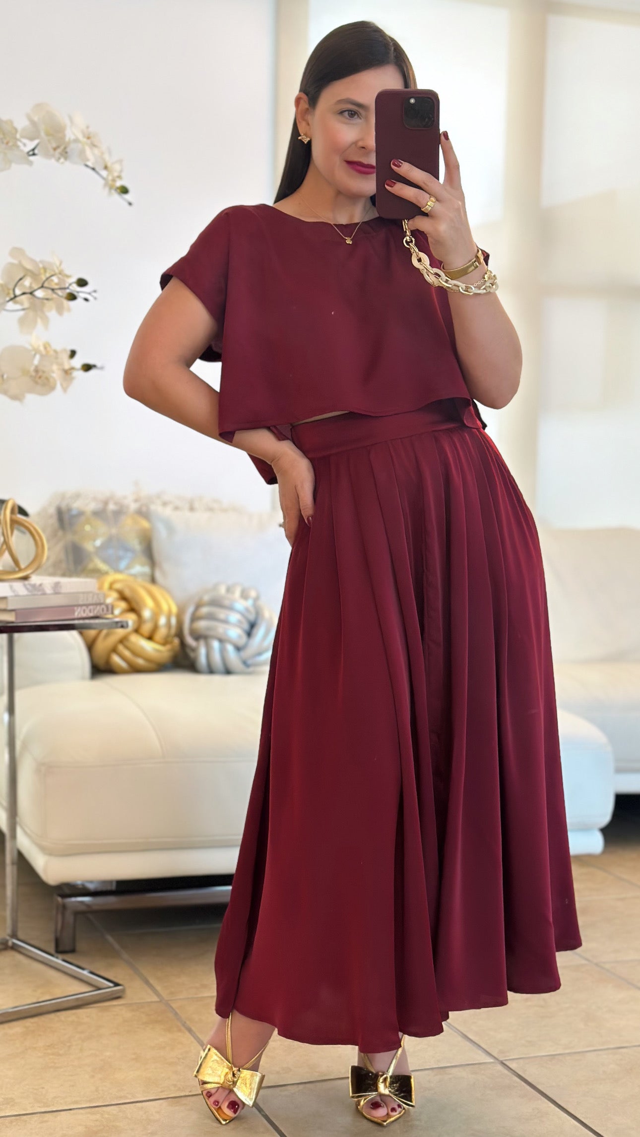 ISABELLA BURDEOS SET