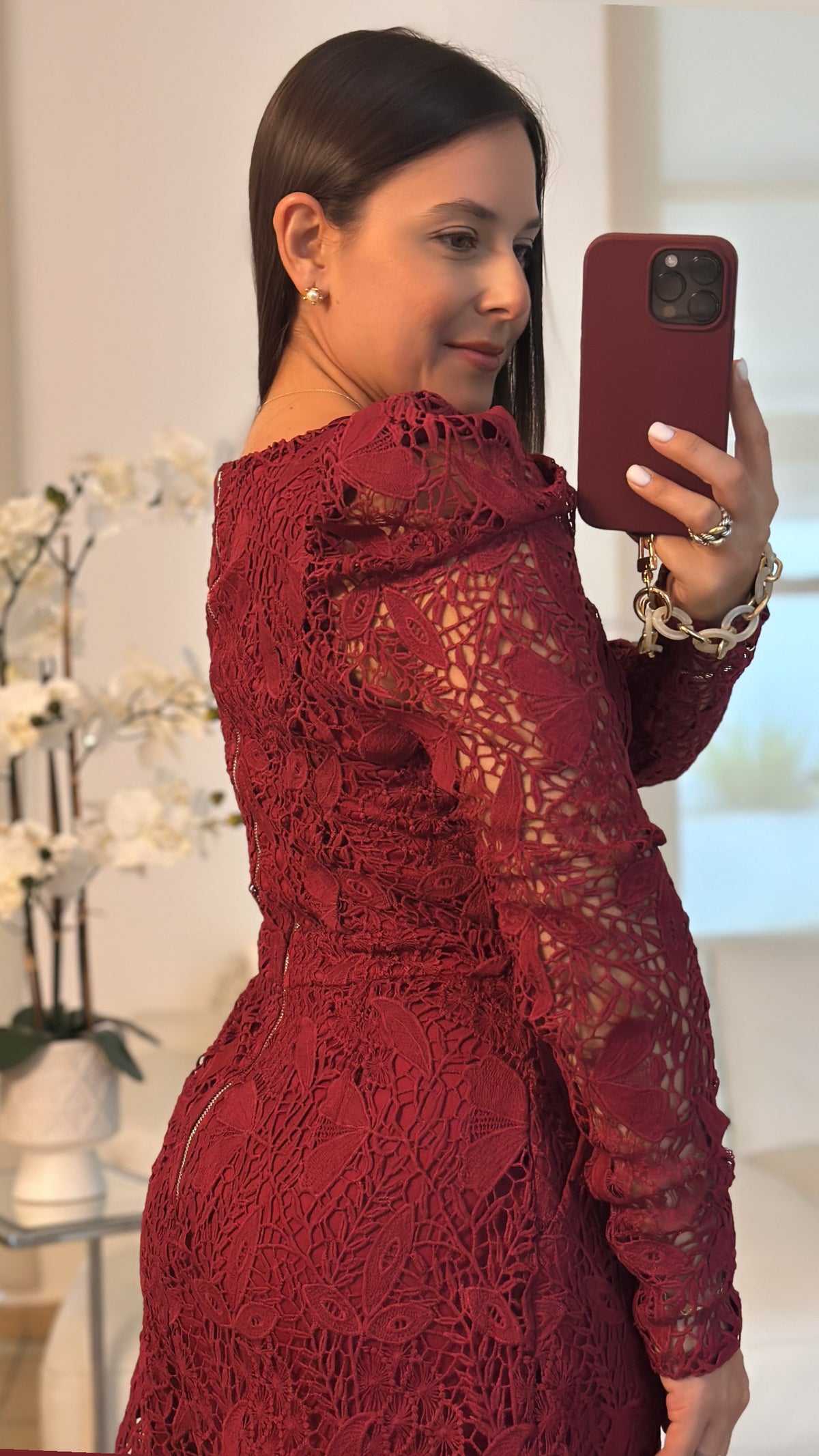 LIZMA BURDEOS LACE ROMPER
